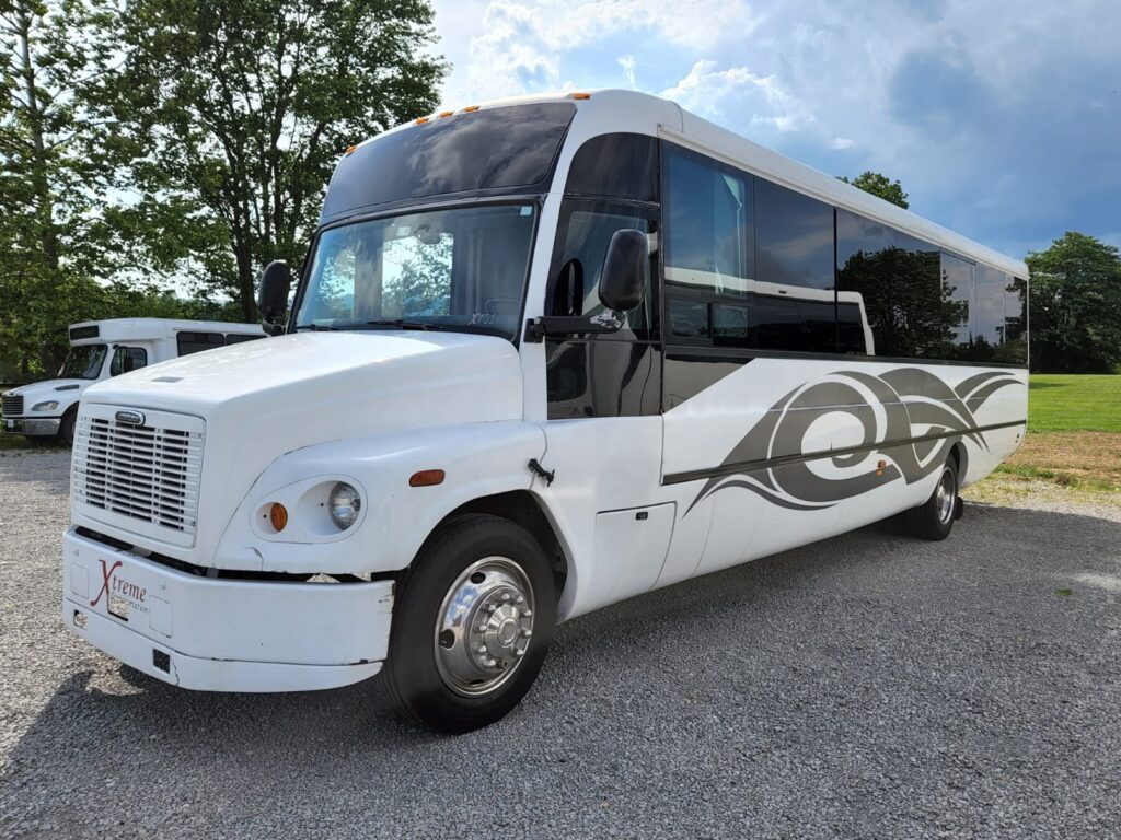 White sprinter to hire this summer in Louisville