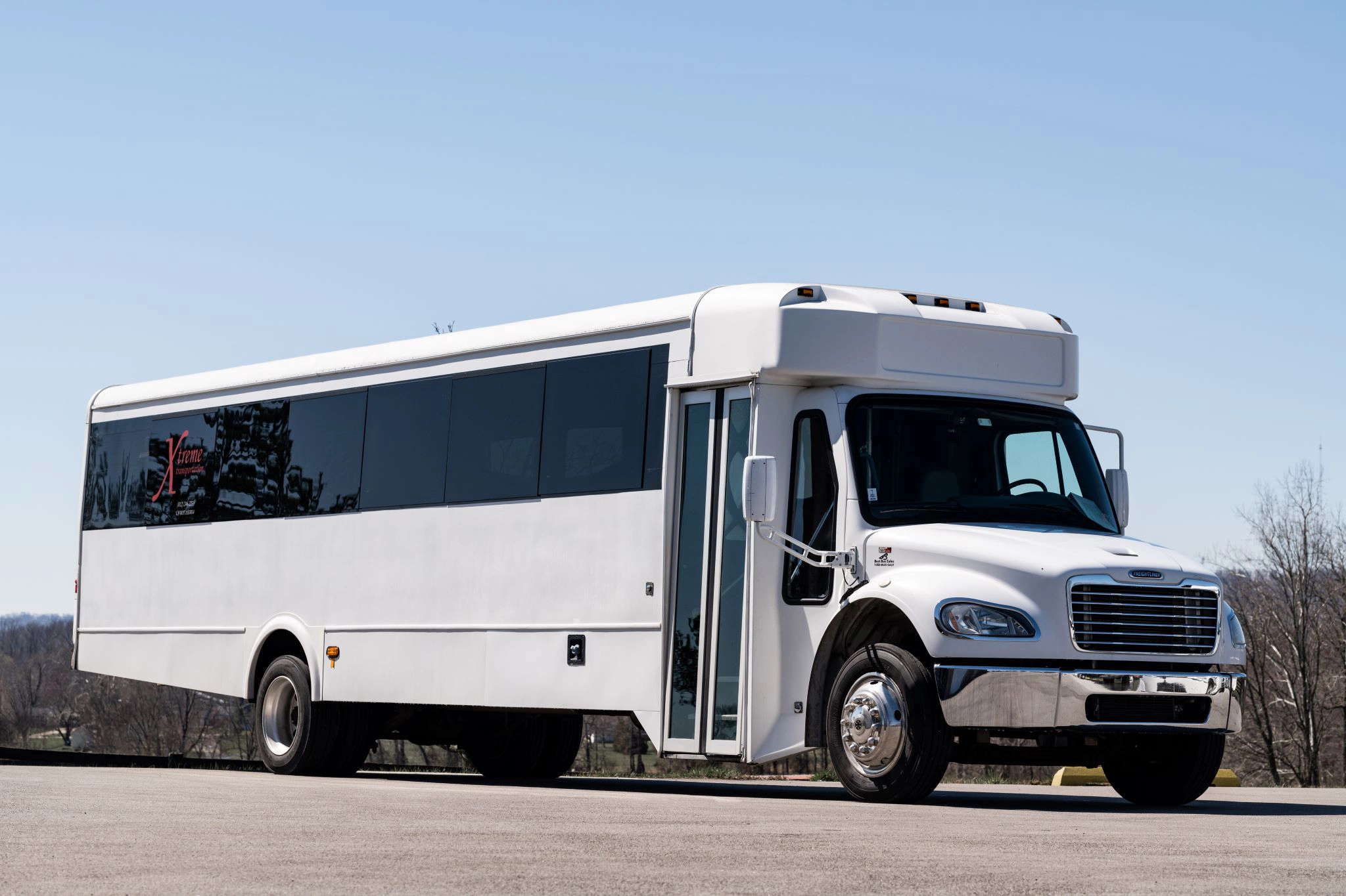 32-party-bus-02